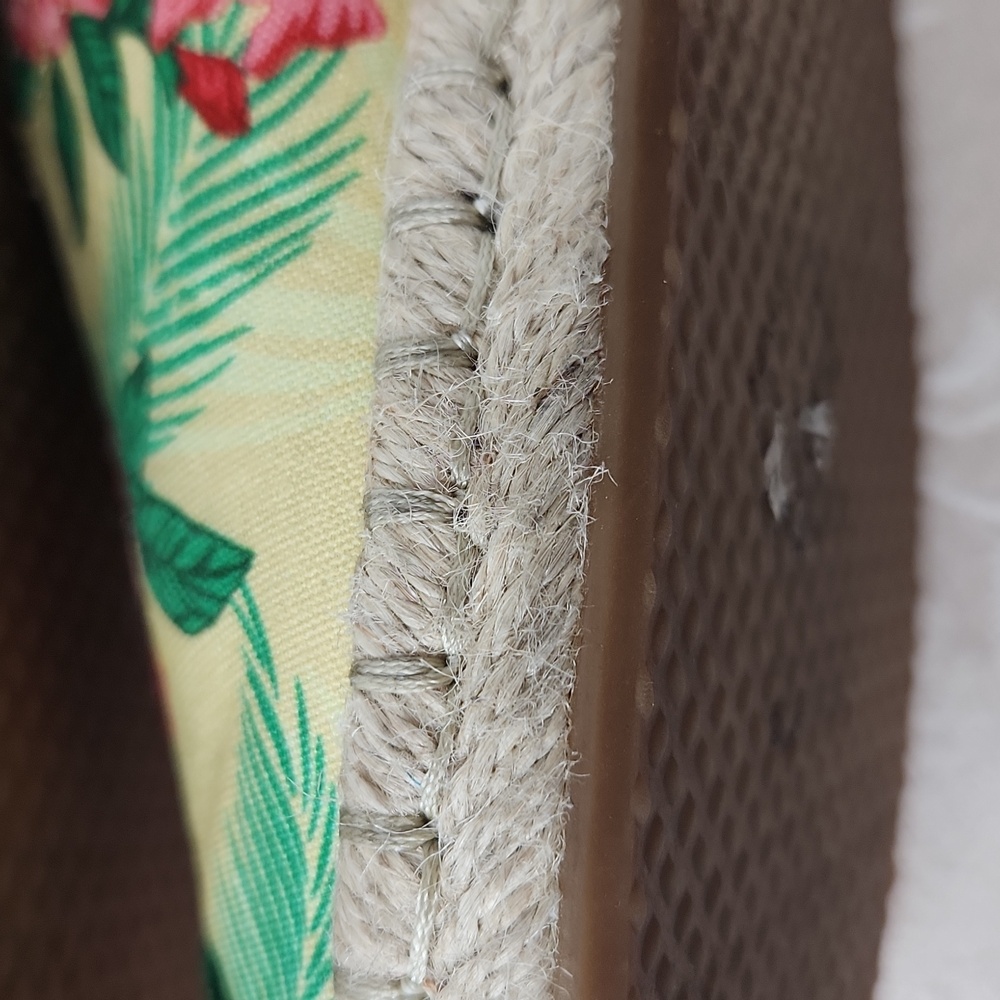 Tom's hawaiian hibiscus pale yellow floral print espadrille alpragata rope 7.5 - Picture 9 of 10